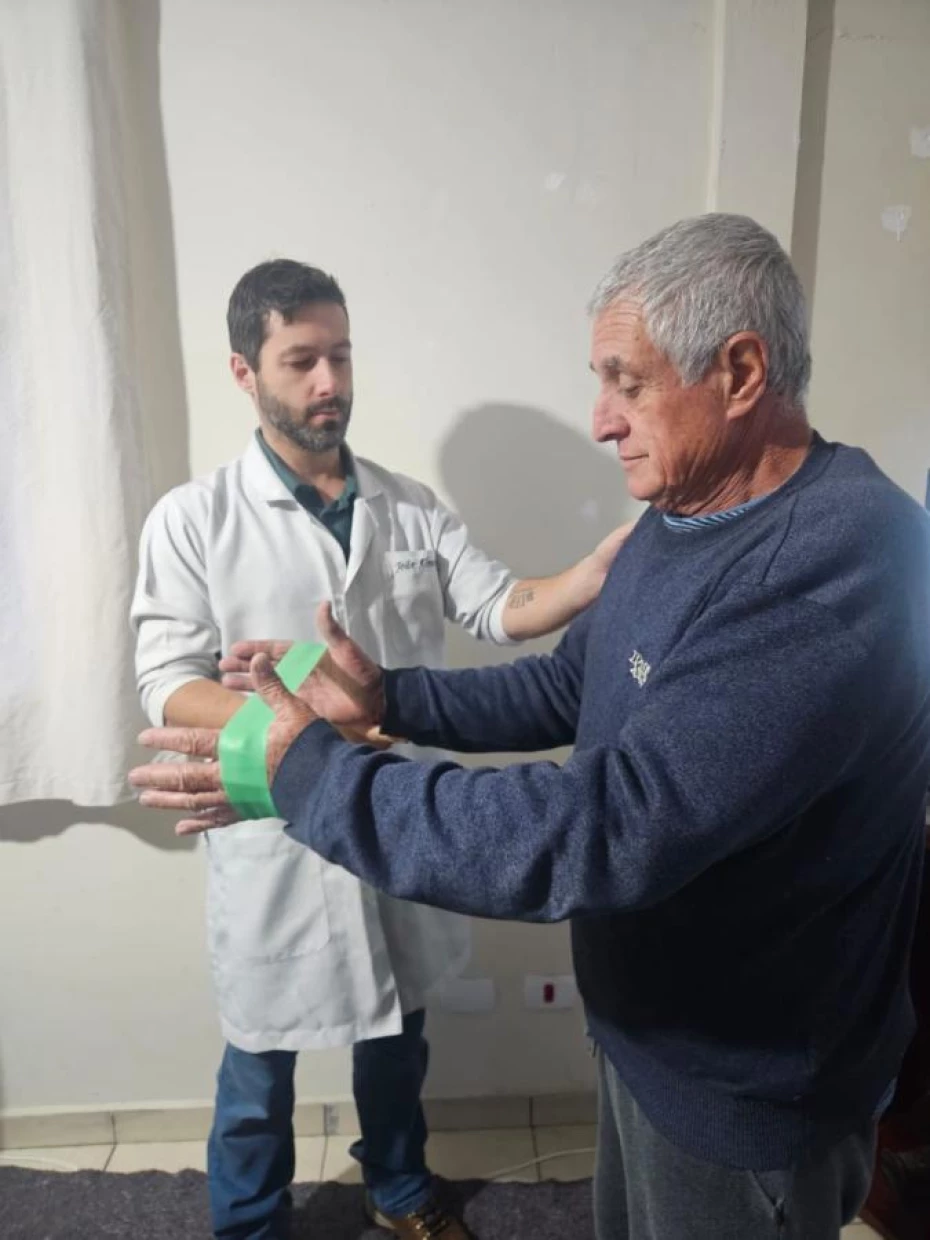 Foto 1:  — Fisioterapeuta João Almeida
